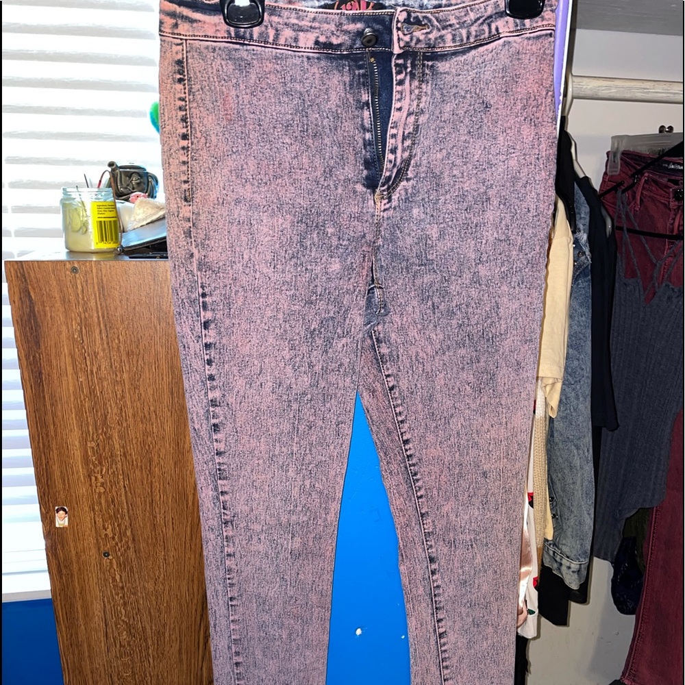 Skinny jeans